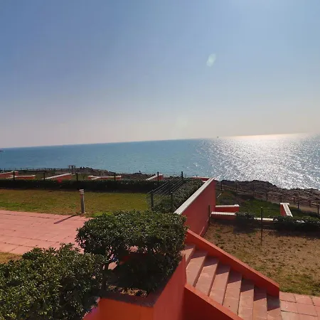 Appartement Traversant Face Mer Avec Parking Et Wlan - Fr-1-472A-139